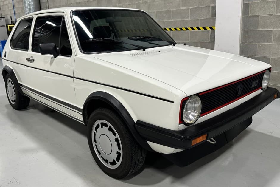 1981 Volkswagen GTI Mk1 sold for $16,500
