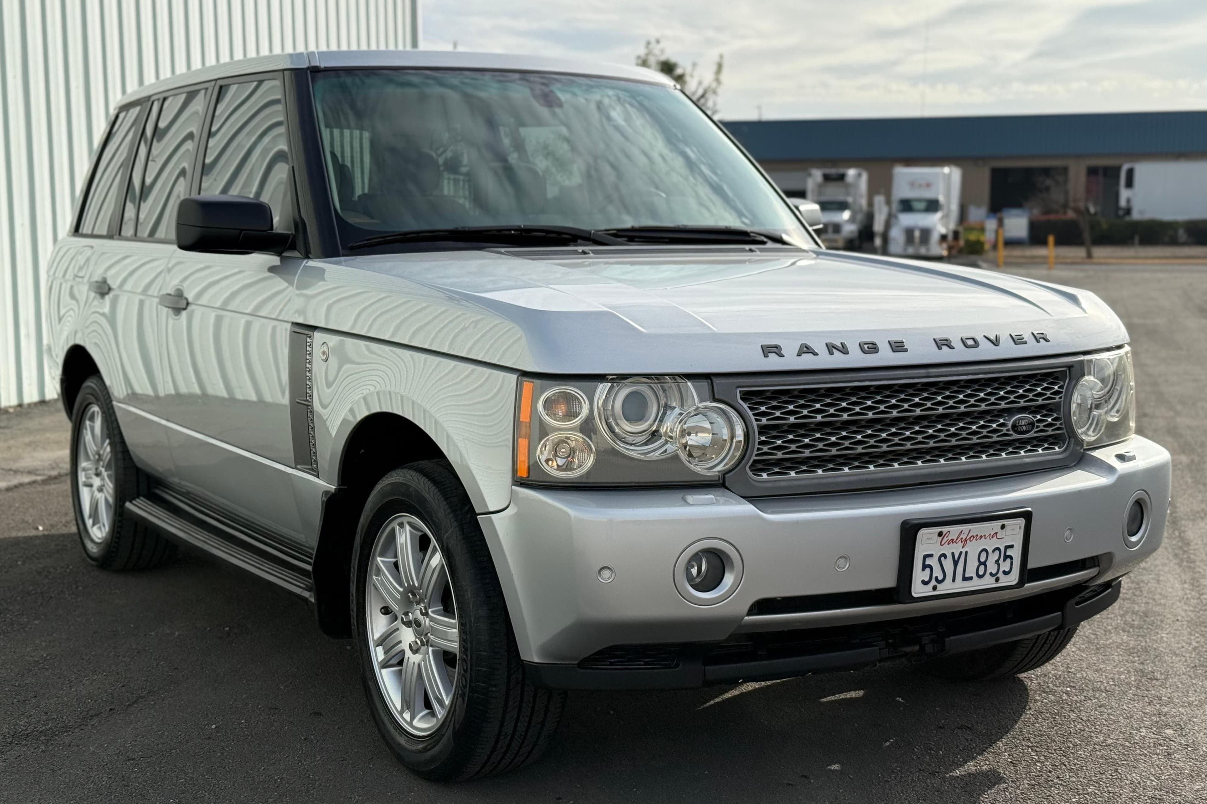 2006 Land Rover Range Rover sold for $7,000