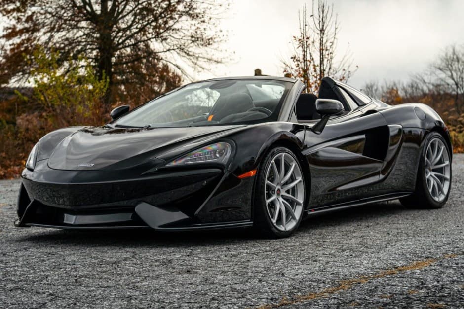 2018 McLaren Sports Series sold for $142,000
