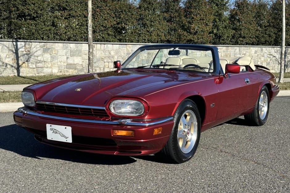 1994 Jaguar XJS sold for $19,100