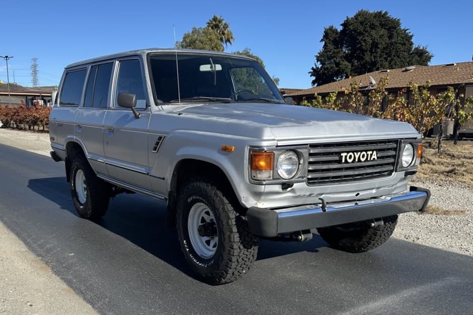 1986 Toyota Land Cruiser 60-Series sold for $21,000