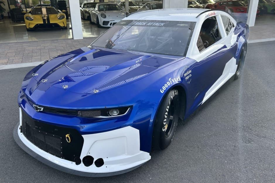 0 Chevrolet Camaro (6th Generation – 2016-2024) sold for $68,000