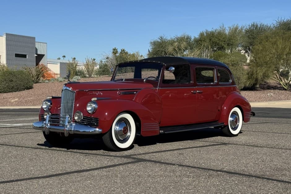 1942 Packard Eight sold for $69,000