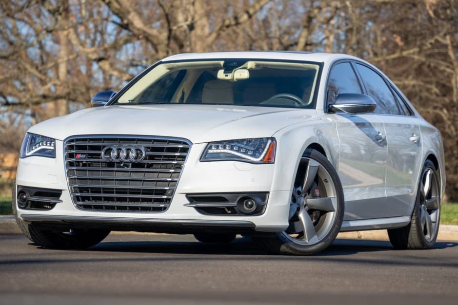 2013 Audi S8 sold for $28,000