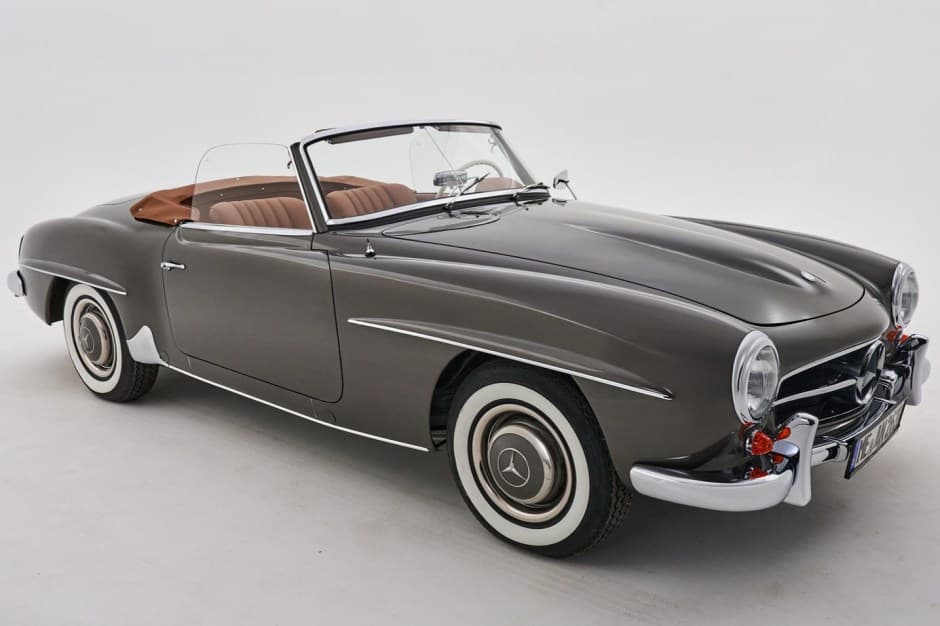 1962 Mercedes-Benz 190SL sold for $195,000