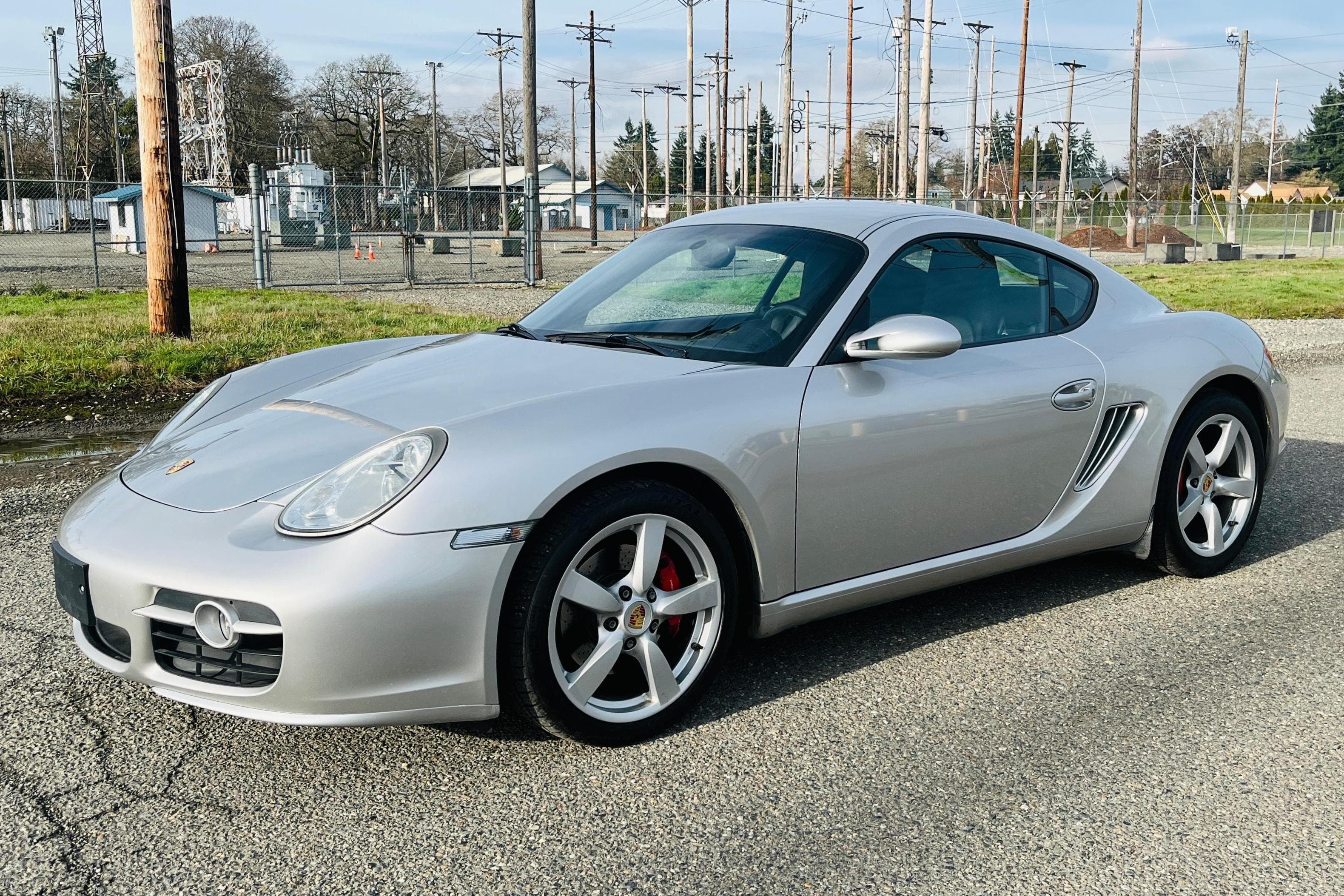 2008 Porsche 987 Cayman sold for $20,000