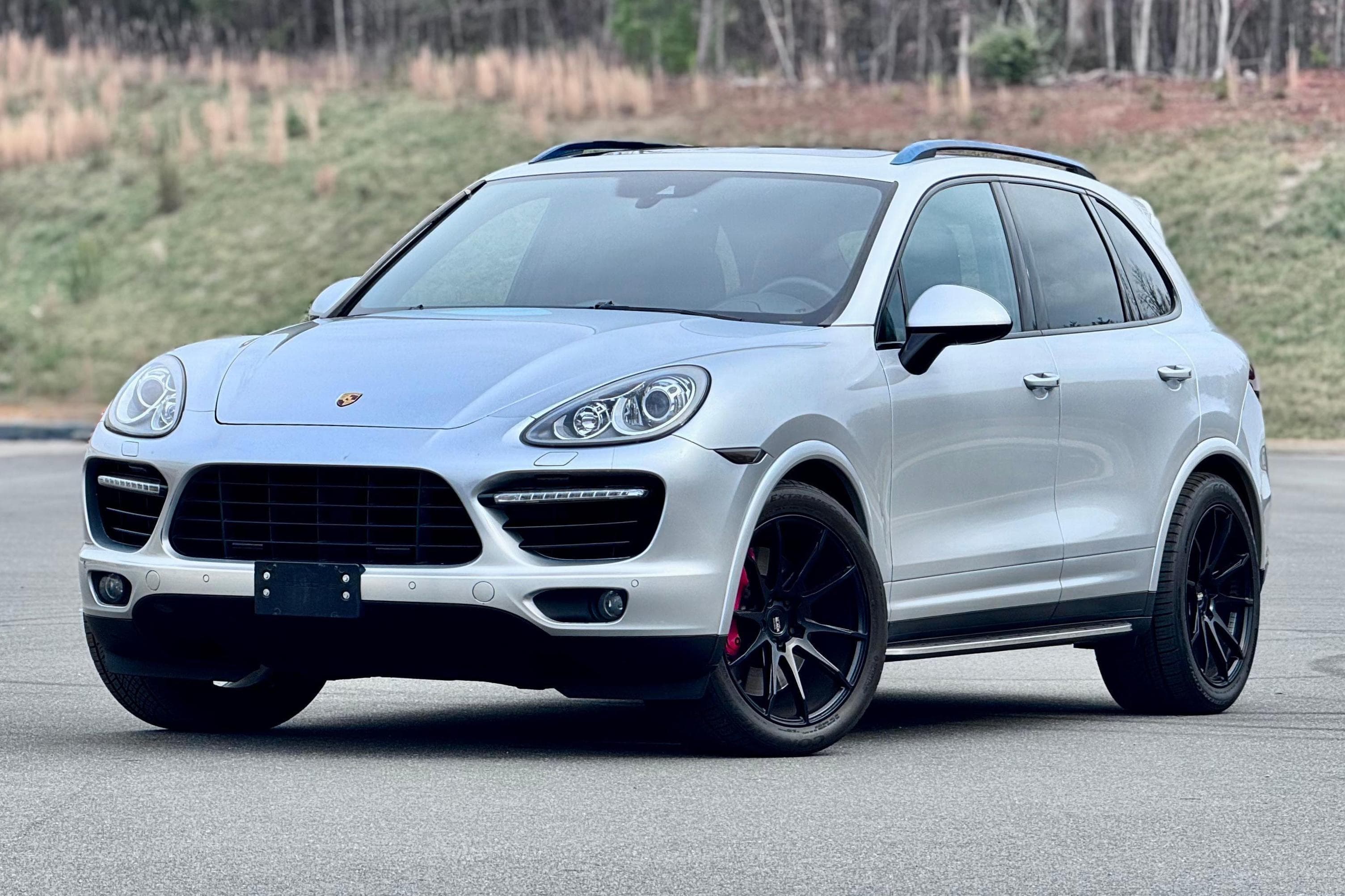 2014 Porsche Cayenne sold for $30,000