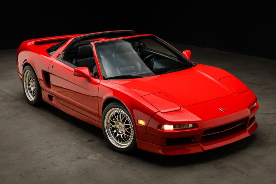 1996 Acura NSX NA1 sold for $90,000