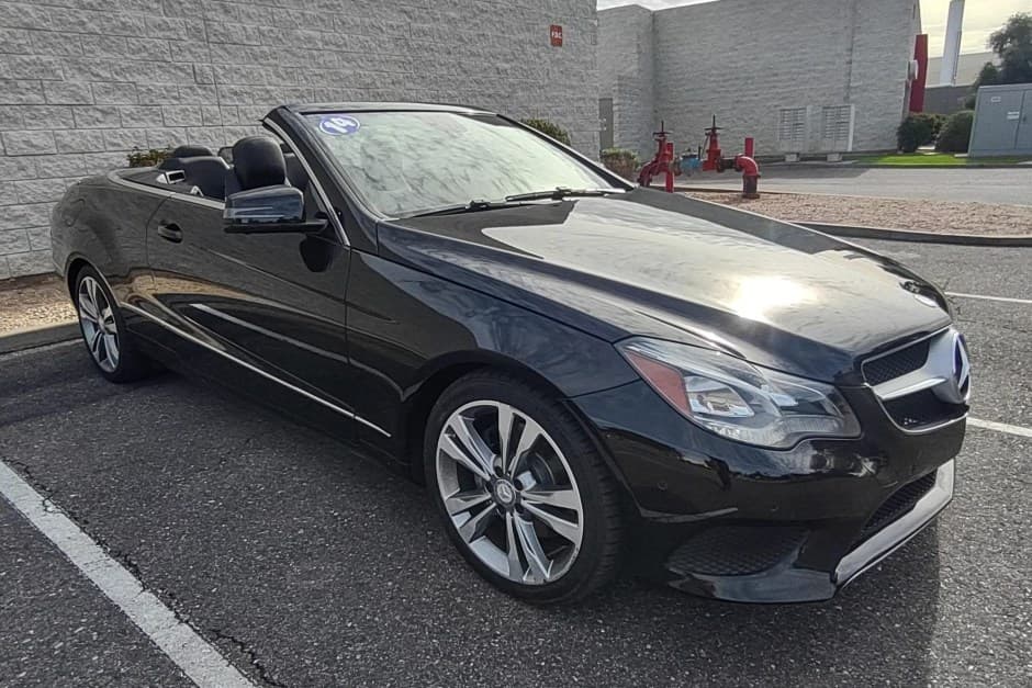 2014 Mercedes-Benz C207 E-Class Coupe/Cabriolet sold for $8,250