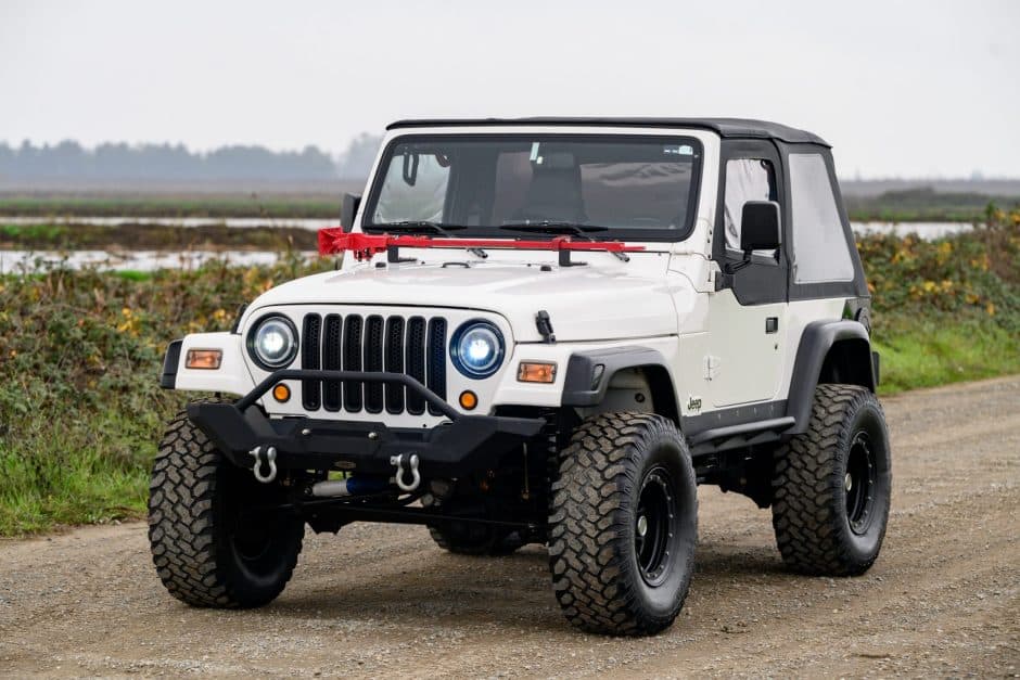 1997 Jeep Wrangler TJ (1997-2006) sold for $11,000