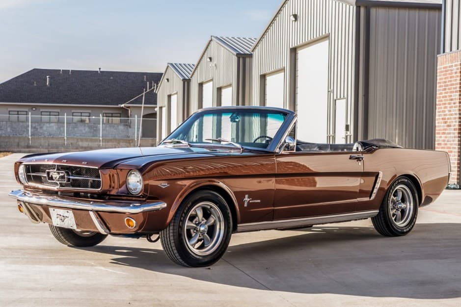 1965 Ford Mustang 1964.5-1966 sold for $35,500
