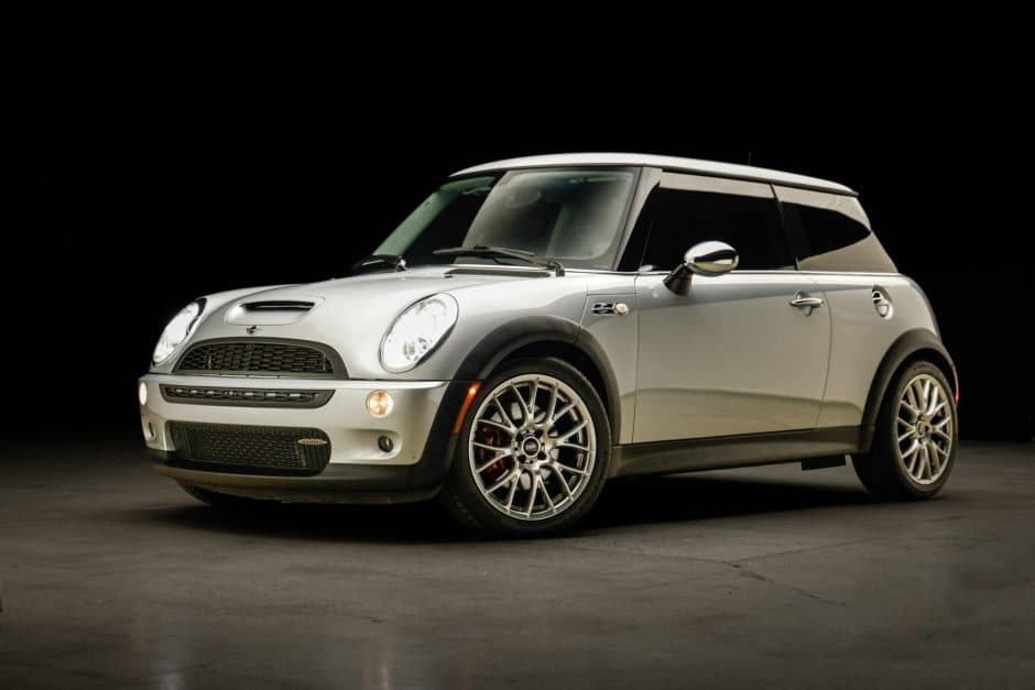 2006 Mini R53 John Cooper Works sold for $24,250