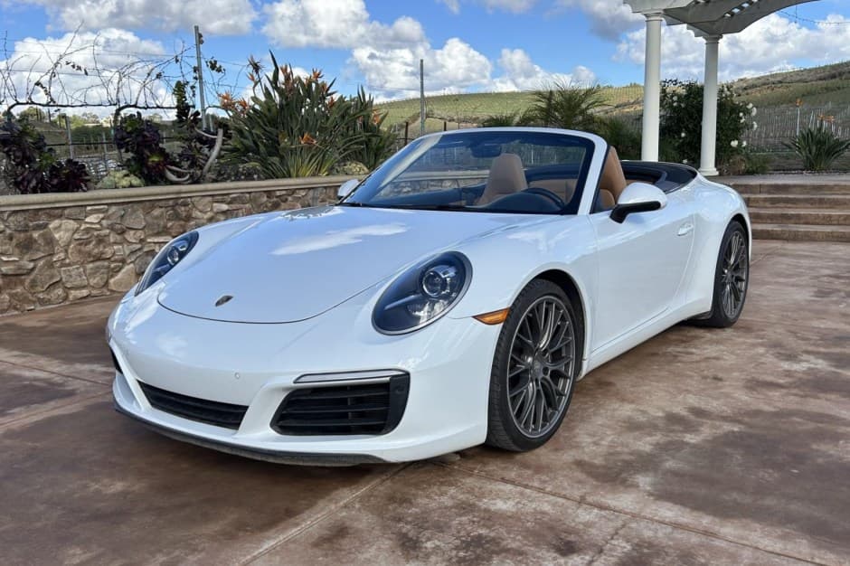 2019 Porsche 991 911 Carrera sold for $57,991
