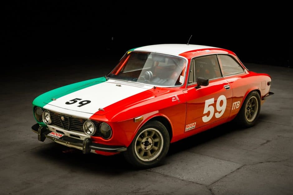 1974 Alfa Romeo 105/115 Series Coupe sold for $26,000