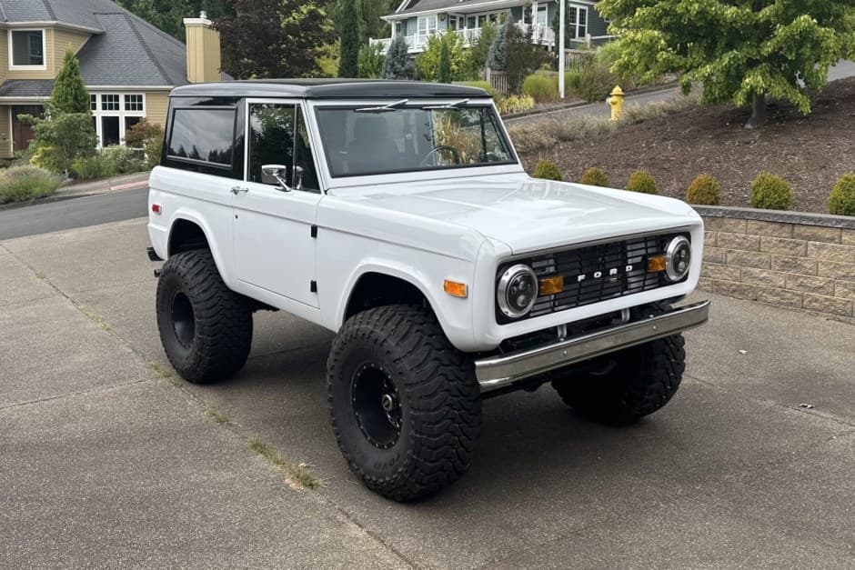 1969 Ford Bronco U13/U14/U15 1966-1977 sold for $72,000
