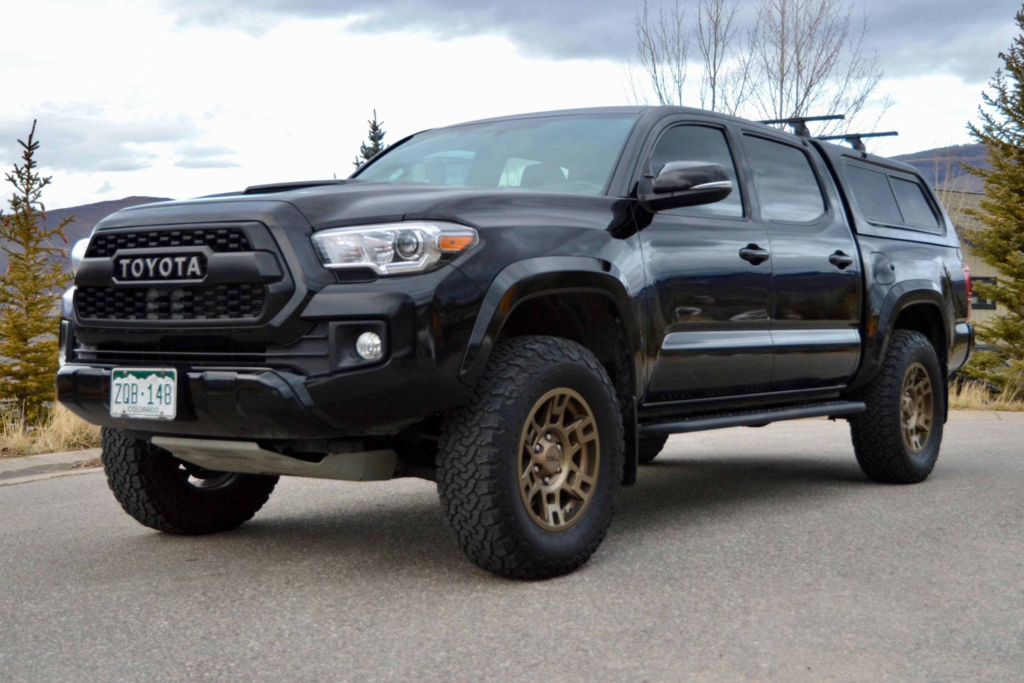 2016 Toyota Tacoma sold for $30,000
