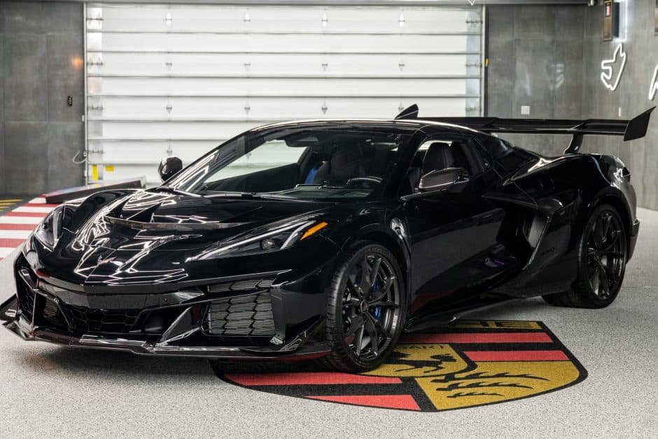 2026 Chevrolet Corvette C8 sold for $257,500