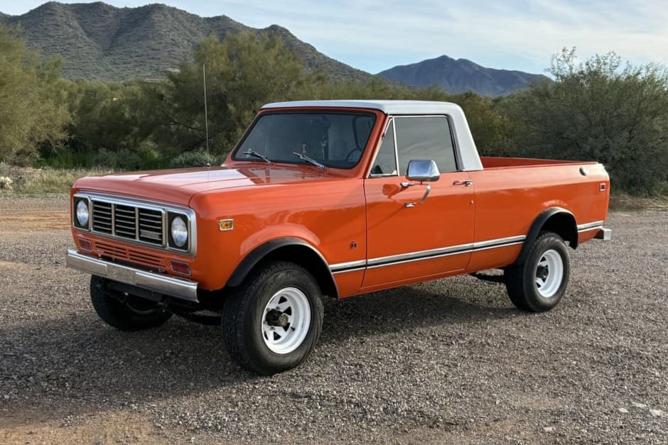 1976 International Harvester Scout II Terra sold for $34,000