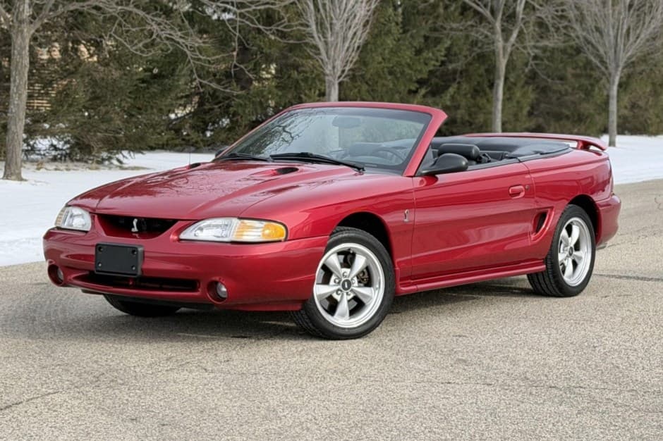 1998 Ford Mustang SN95 1994-2004 sold for $12,999