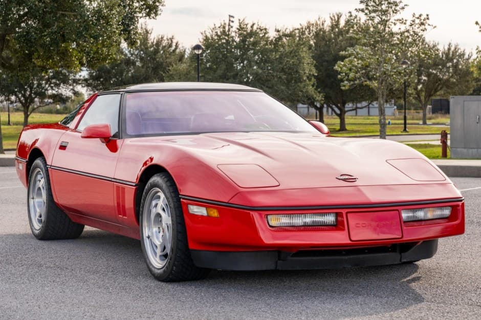 1990 Chevrolet Corvette C4 ZR-1 sold for $38,000