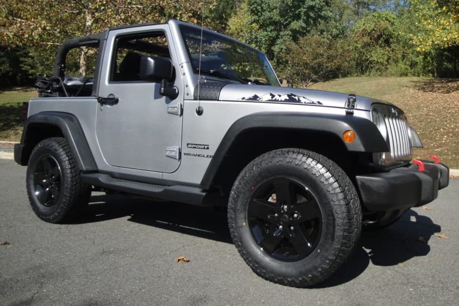 2015 Jeep Wrangler JK (2007-2018) sold for $19,750