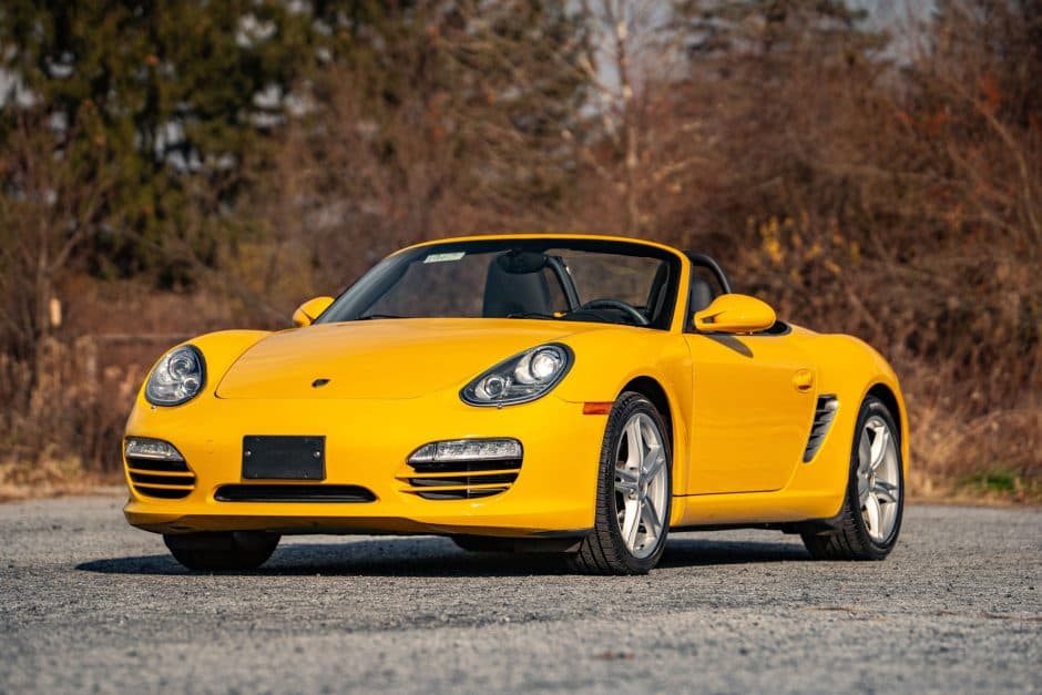 2011 Porsche 987 Boxster sold for $29,250