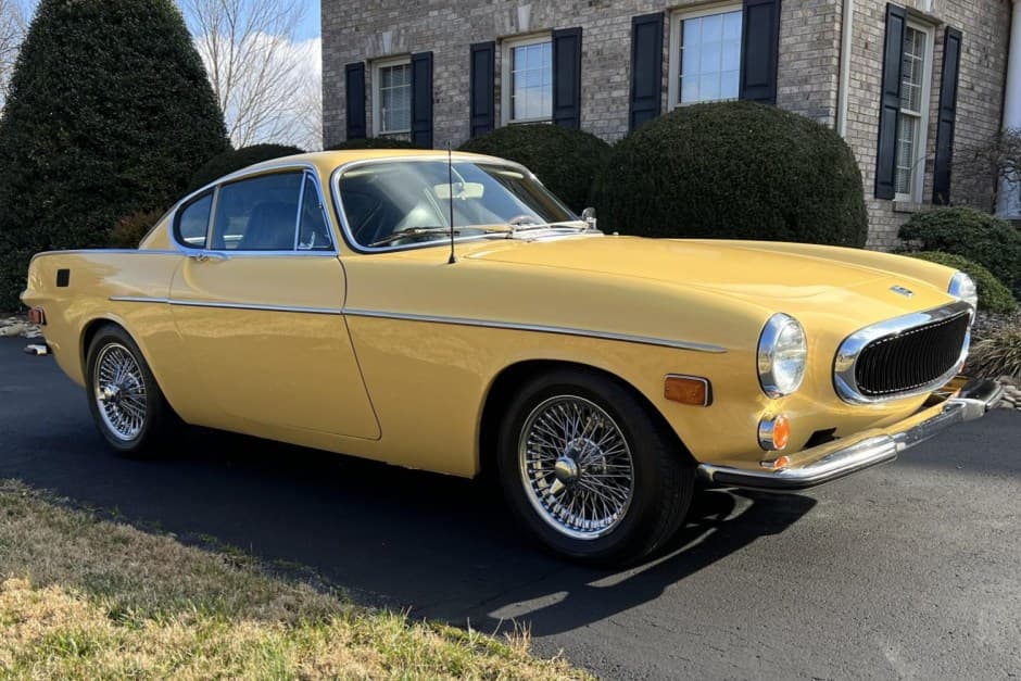 1972 Volvo P1800/1800 sold for $28,500