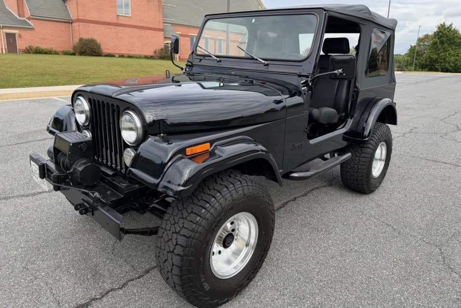 1986 Jeep CJ-7 sold for $10,000