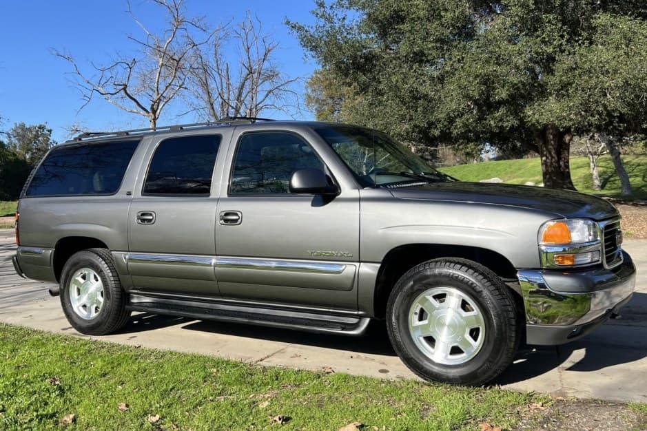 2000 GMC Yukon GMT800 sold for $12,500