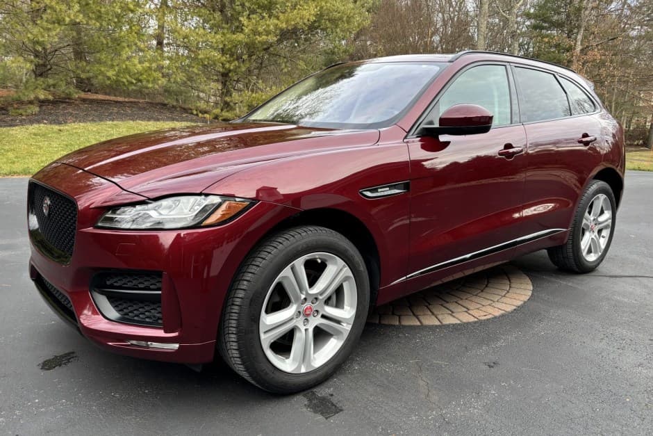 2017 Jaguar  sold for $22,000