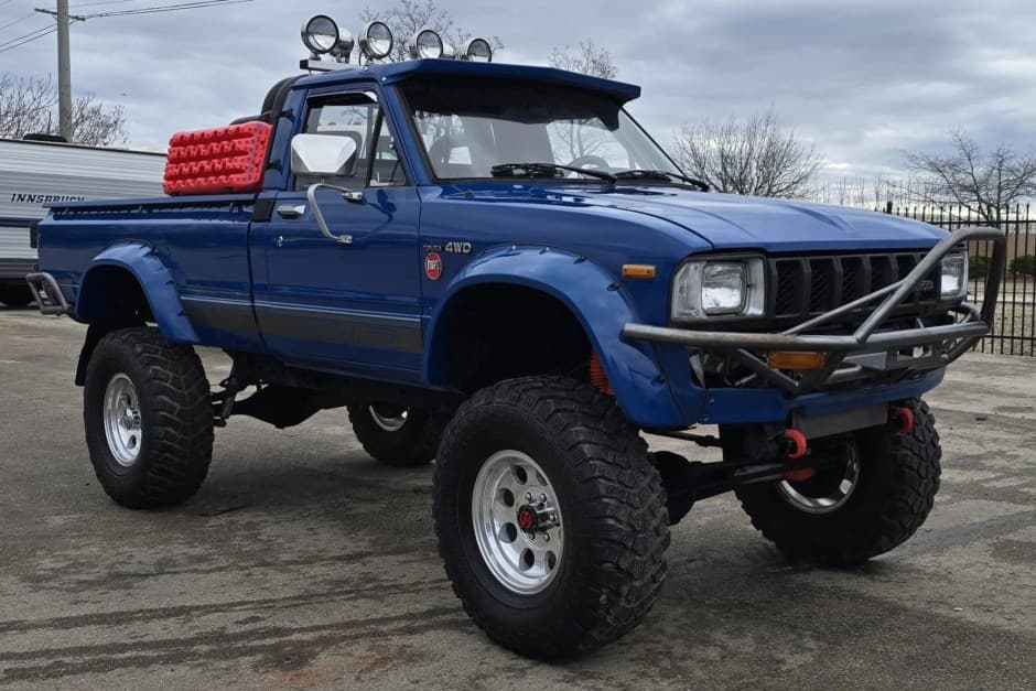 1982 Toyota Pickup (N30/N40 1978-1983) sold for $11,000