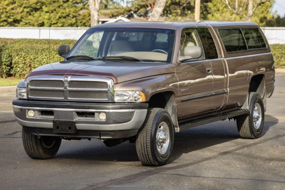 2001 Dodge Ram HD (1994-2002) sold for $27,000