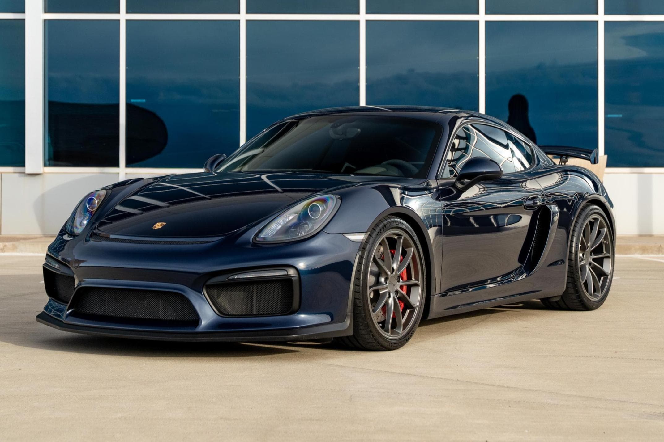 2016 Porsche 981 Cayman sold for $117,500