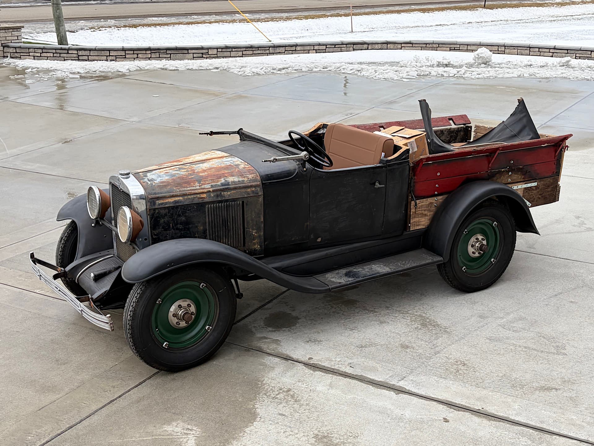 1930 Chevrolet Roadster Pickup sold for $5,000