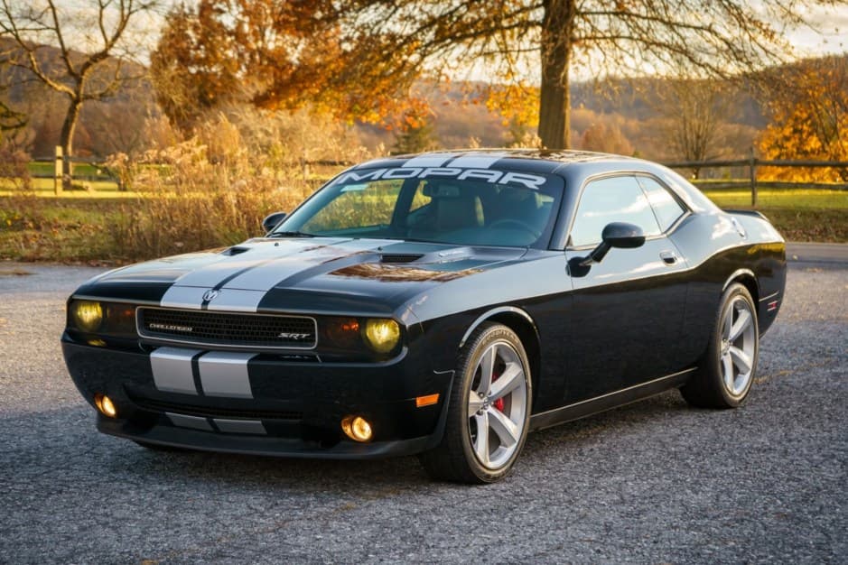 2010 Dodge Challenger SRT8 & 392 sold for $25,350