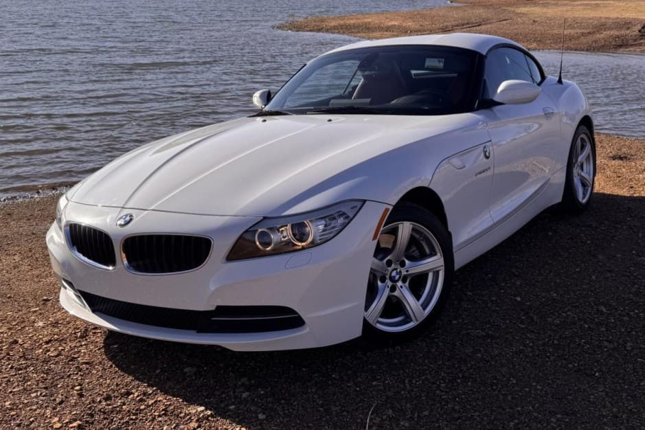 2009 BMW E89 Z4 Roadster sold for $30,700