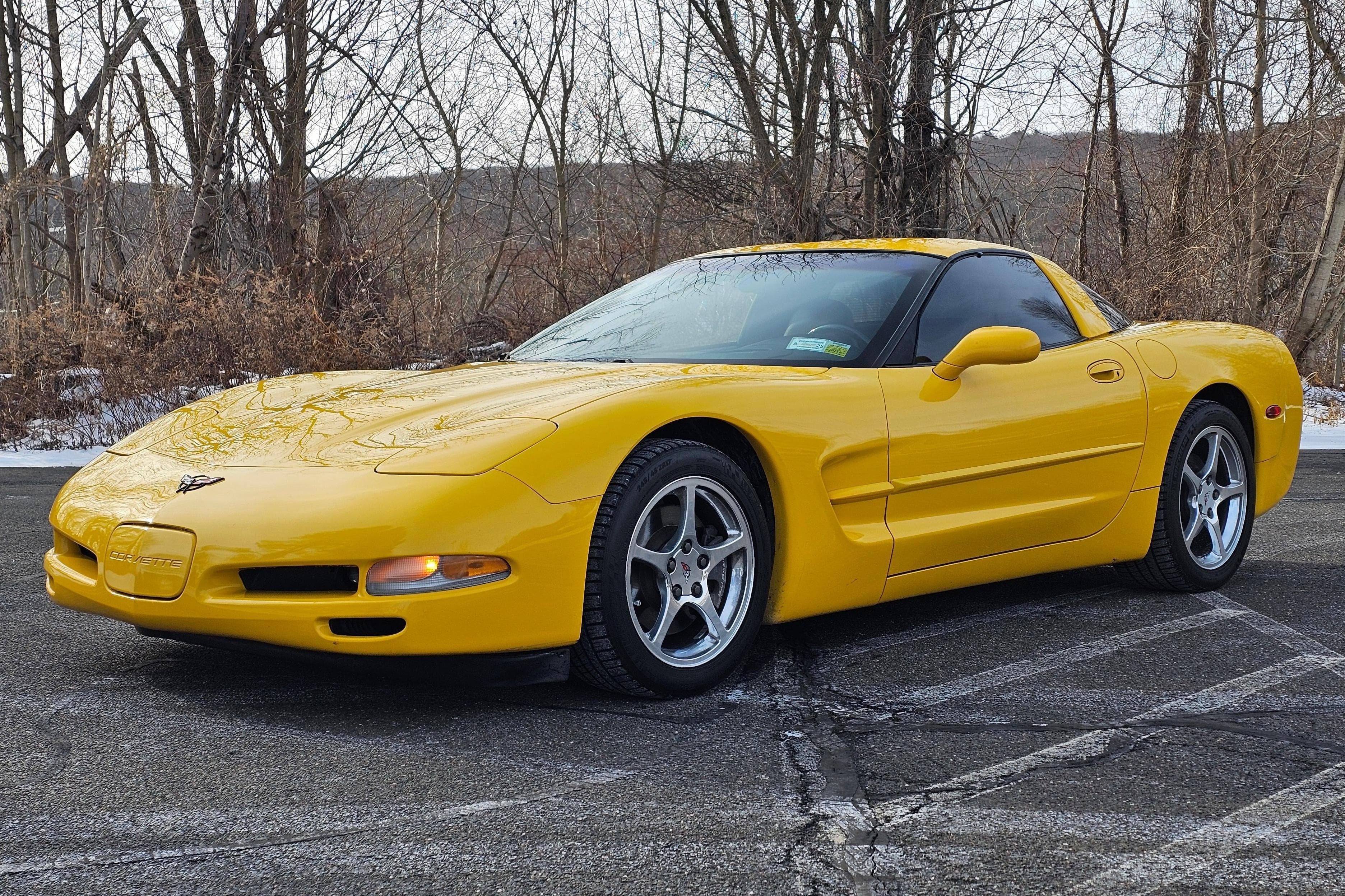 2000 Chevrolet C5 Corvette sold for $15,000