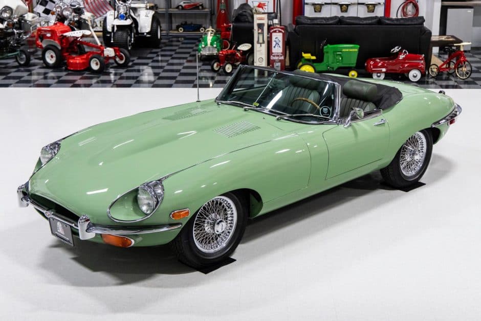 1969 Jaguar XKE Series II sold for $180,000