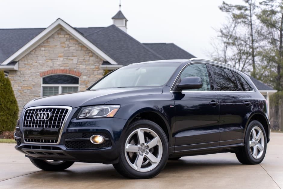 2011 Audi Q5 sold for $13,350