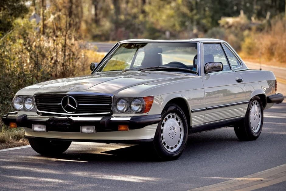 1986 Mercedes-Benz R107 SL sold for $23,000