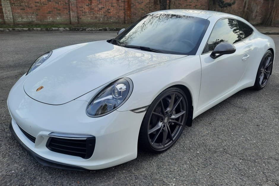 2019 Porsche 991 911 Carrera T sold for $94,000