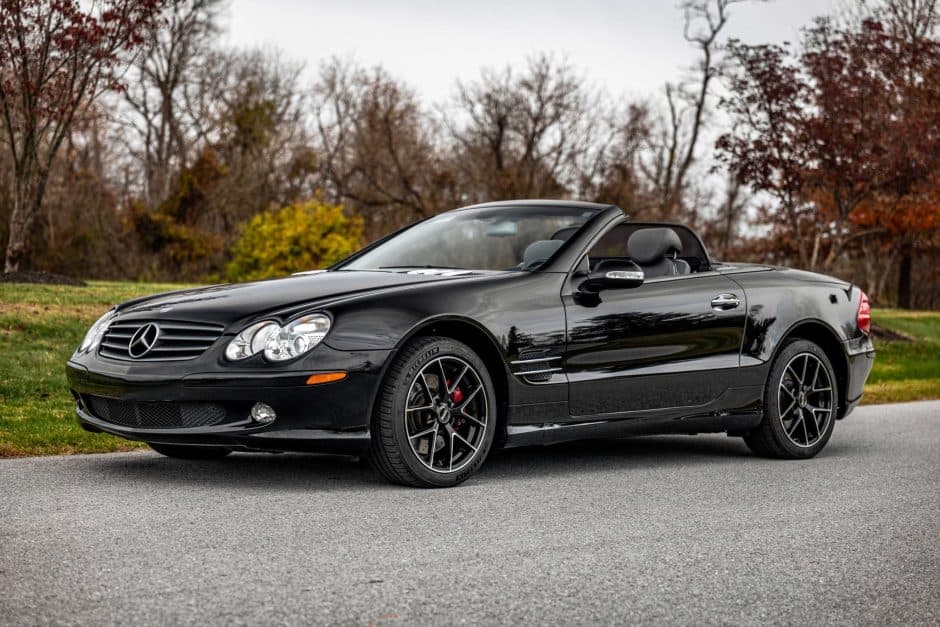 2003 Mercedes-Benz R230 SL sold for $11,150