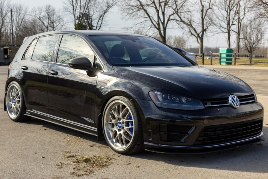 2016 Volkswagen Golf R sold for $19,000