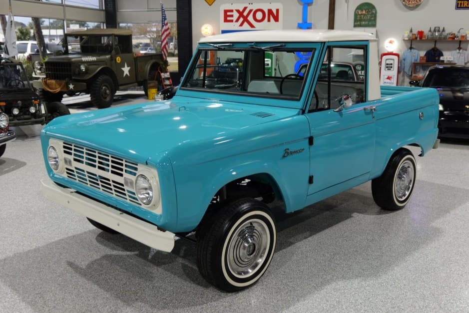 1966 Ford Bronco U13/U14/U15 1966-1977 sold for $30,500