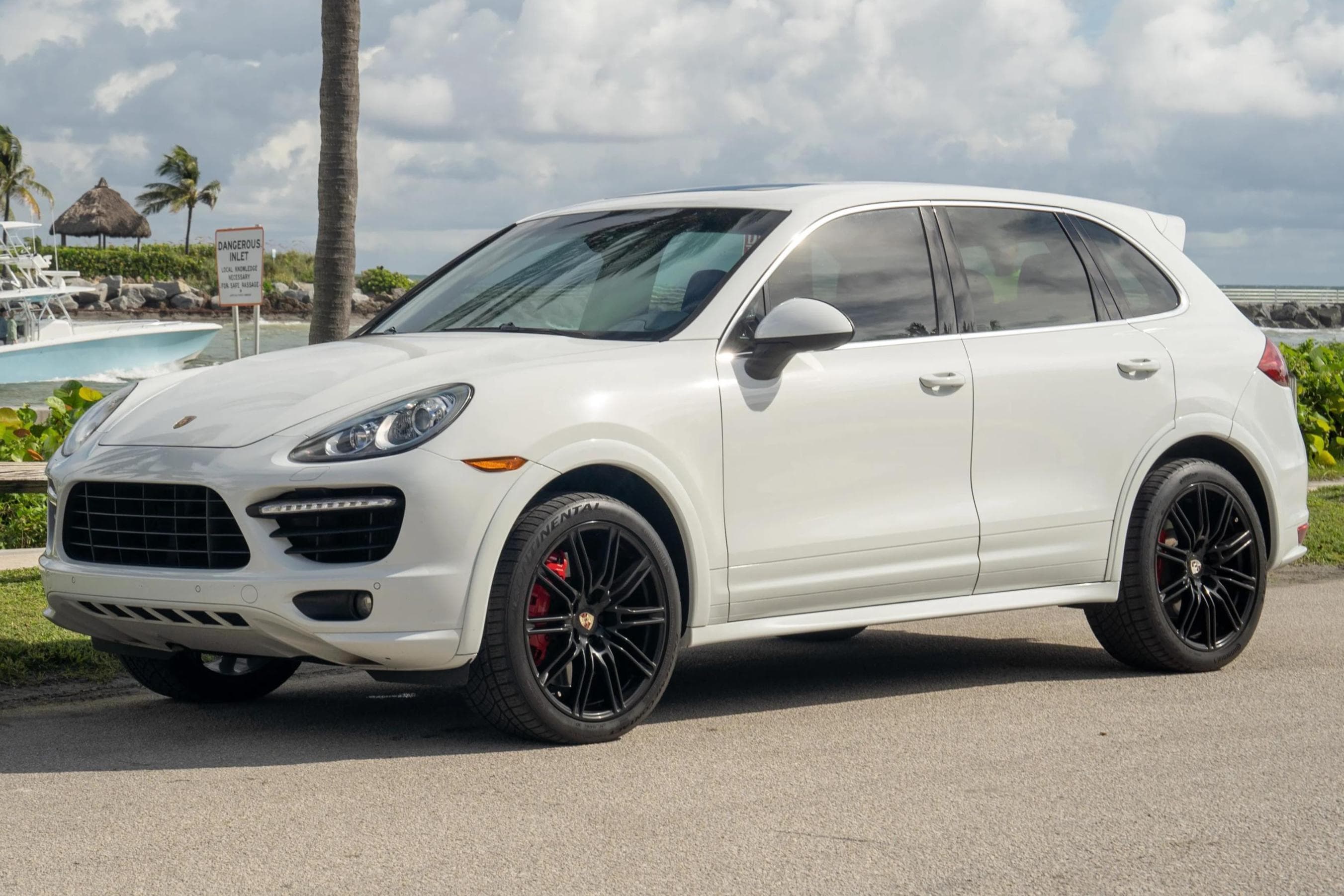 2012 Porsche Cayenne sold for $23,900