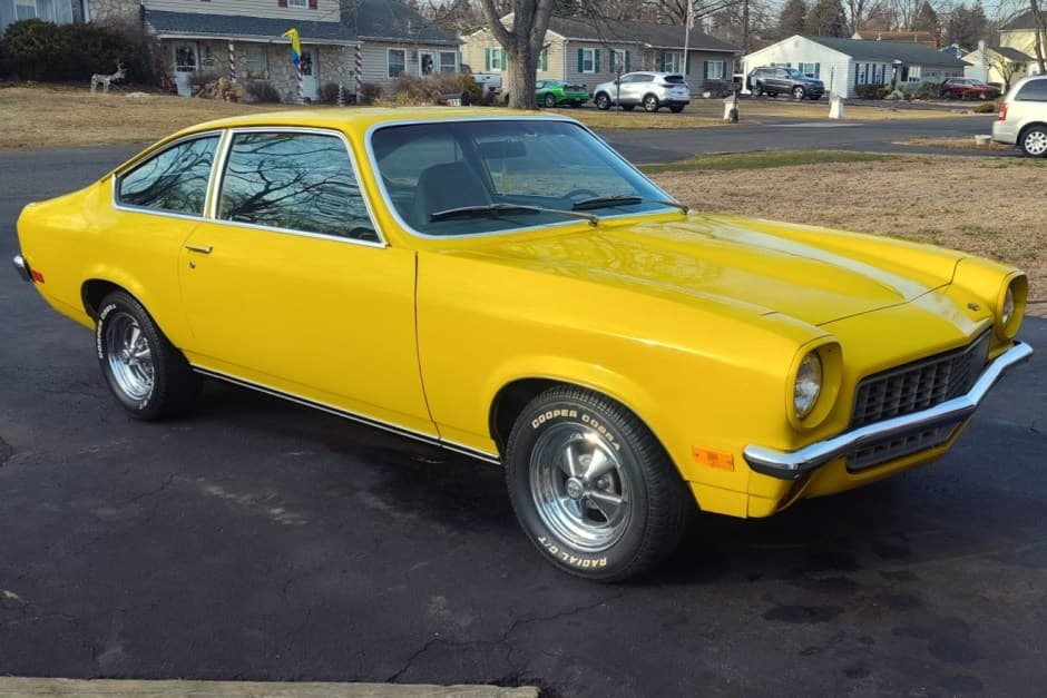 1971 Chevrolet Vega sold for $13,750
