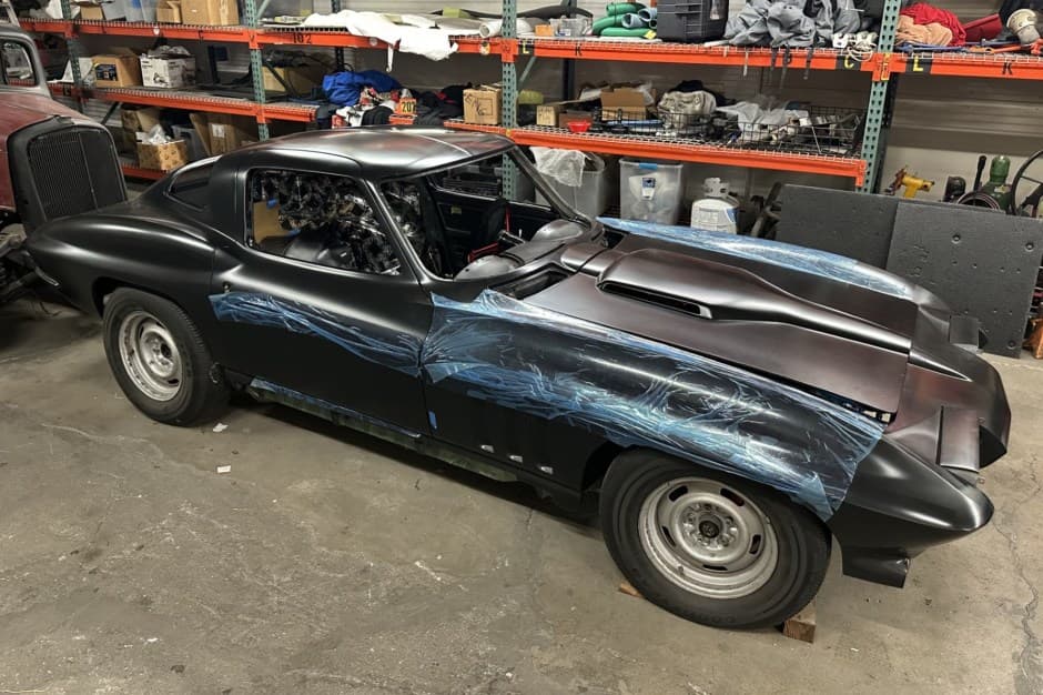 1966 Chevrolet Corvette C2 sold for $47,000