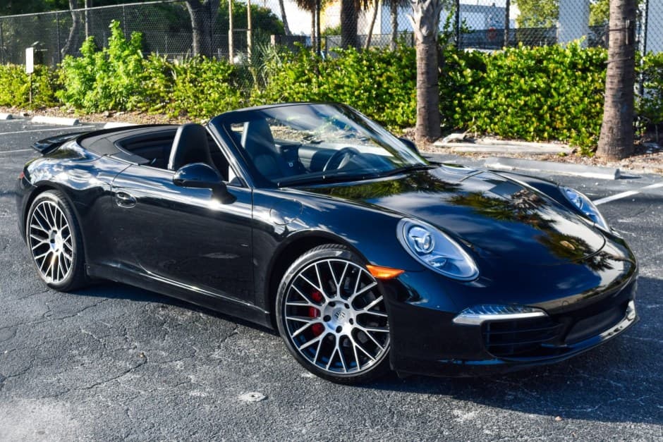 2015 Porsche 991 911 Carrera S sold for $54,000