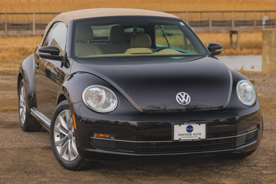 2014 Volkswagen A5 Beetle (2012-2019) sold for $18,000
