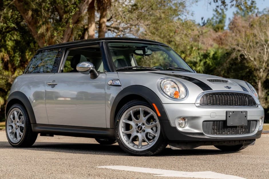 2007 Mini R56 Cooper, Cooper S, and John Cooper Works sold for $8,400
